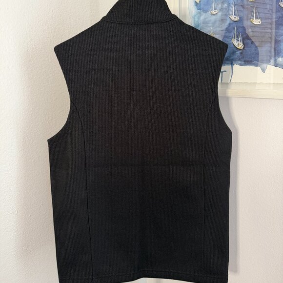 OGIO Unisex Fleece Vest - Size Small (Chest 35"- 37") - Picture 2 of 5